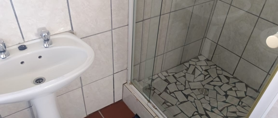 4 Bedroom Property for Sale in Aalwyndal Western Cape